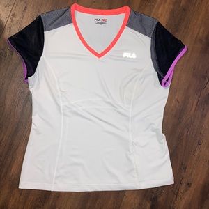 Women's XL Fila Sport Shirt w/Zippered Pocket
